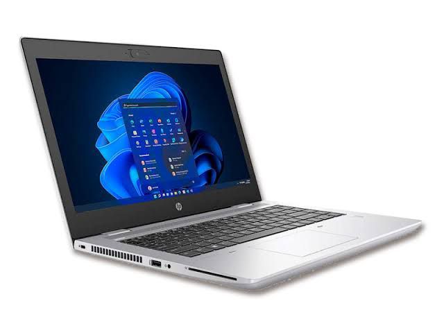 HP ProBook 640 G4 14" HD Intel Core i5 8350U 512Go SSD Disque dur 16 Go Mémoire Windows 11 Pro